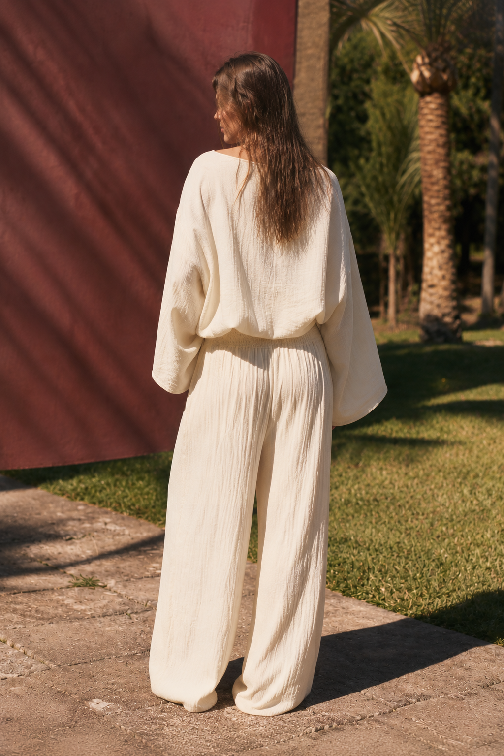 Blus & Byxset i Viskos – Lätt, Luftigt och Elegant