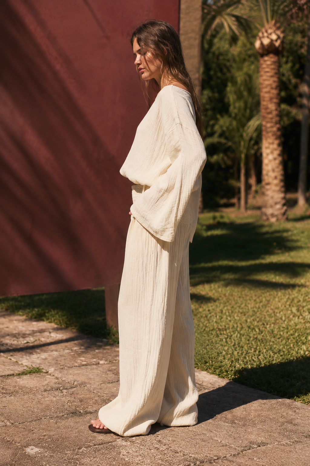 Blus & Byxset i Viskos – Lätt, Luftigt och Elegant